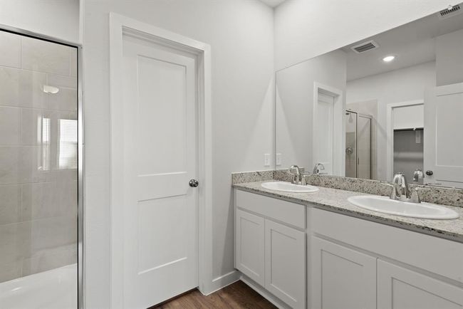 11622 Prosperity Dr, House other with 3 bedrooms, 2 bathrooms and 2 parking in Crosby TX | Image 9