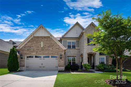 11313 Limehurst Pl, Charlotte, NC, 28278-6991 | Card Image