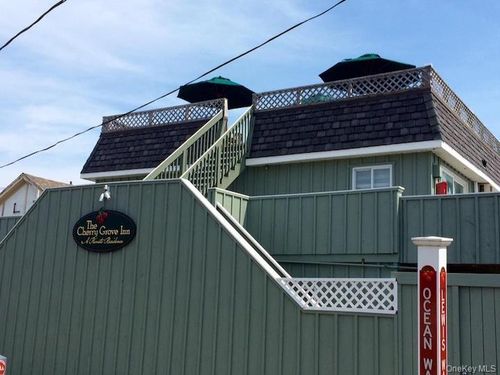 15-176 Ocean Walk, Sayville, NY, 11782 | Card Image