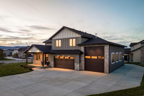862 W Hilltop Ct, Francis, UT, 84036-1390 | Card Image