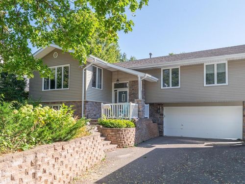 2955 Yosemite Ave S, Saint Louis Park, MN, 55416-1859 | Card Image