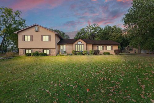 N7126 Winnebago Drive, Fond Du Lac, WI, 54935 | Card Image