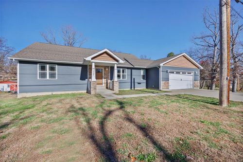 11619 Spring Town Road, Mineral Point, MO, 63660 | Card Image