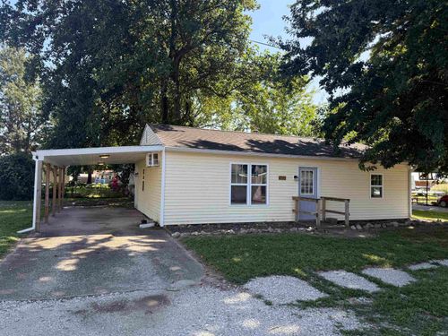 107 W Nineth Street, Monroe City, IN, 47557 | Card Image