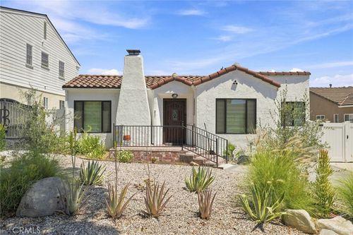 1338 Bruce Ave, Glendale, CA, 91202-2035 | Card Image