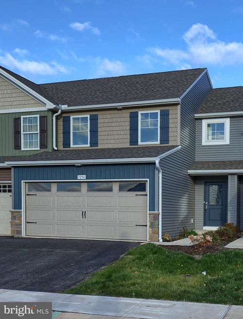 7250 White Oak Blvd, HARRISBURG, PA, 17112-8923 | Card Image