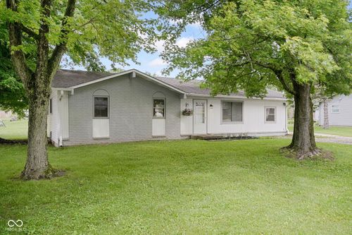 350 Maple St, Monrovia, IN, 46157-9559 | Card Image