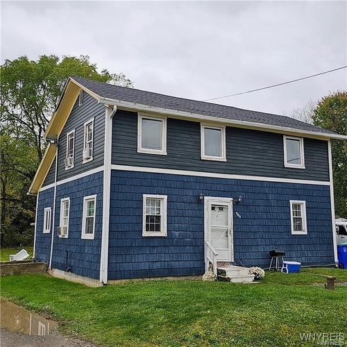 4033 Shelby Basin Rd, Medina, NY, 14103-9510 | Card Image