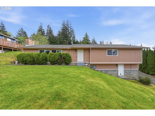 740 H St, Coos Bay, OR, 97420-4438 | Card Image