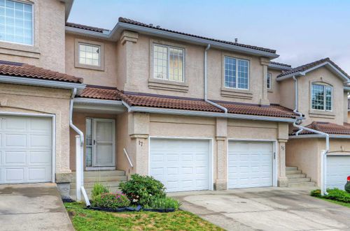 17 Hamptons Link Nw, Calgary, AB, T3A5V9 | Card Image