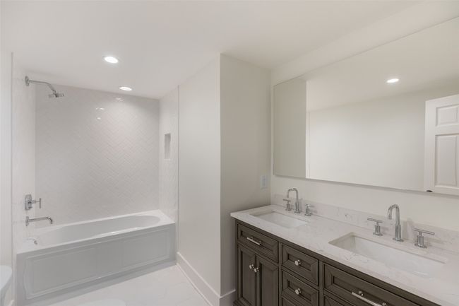 Terrace level third bedroom | Image 30