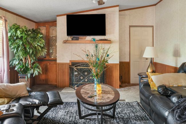 806 S Quiett Ave, House other with 4 bedrooms, 2 bathrooms and 2 parking in Gonzales LA | Image 8