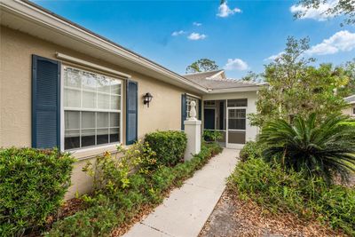 Private walkway to screened entry... | Image 2