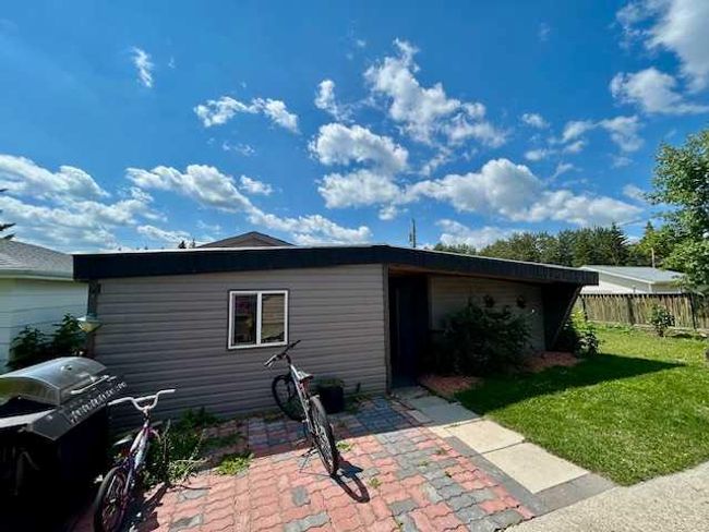 18 Robinson Place, House other with 3 bedrooms, 3 bathrooms and 6 parking in Bashaw AB | Image 6