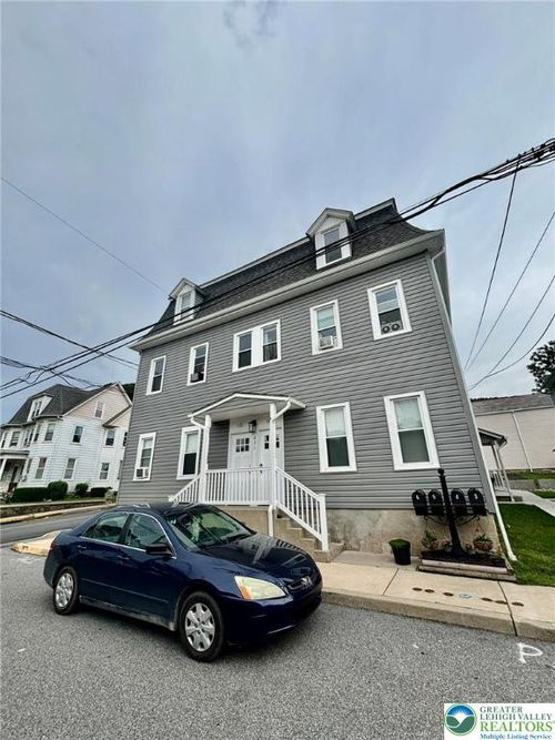 apt-5-631 Pen Argyl St, Pen Argyl, PA, 18072-1906 | Card Image