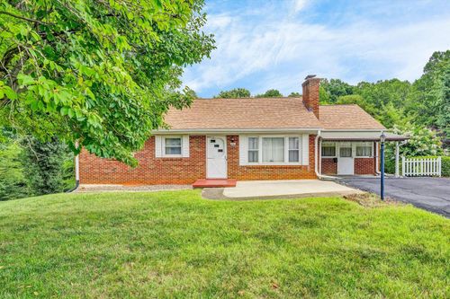 432 Savannah Ave, Lynchburg, VA, 24502-2930 | Card Image
