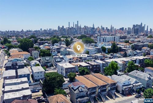 7501 3rd Avenue, North Bergen, NJ, 07047 | Card Image