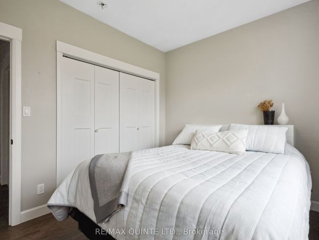 5262 Highway 37, House other with 5 bedrooms, 3 bathrooms and 6 parking in Thomasburg ON | Image 23