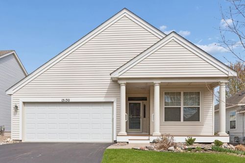 15130 Dutchman Way, Apple Valley, MN, 55124-5884 | Card Image