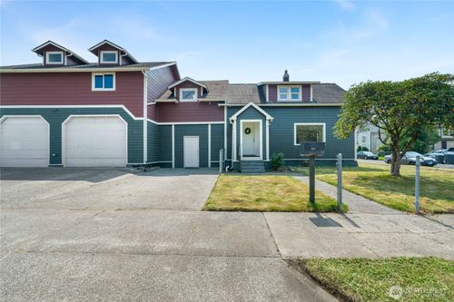 801 E 2nd Street, Aberdeen, WA, 98520 | Card Image