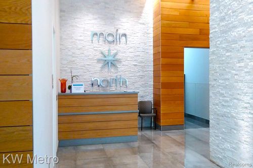 unit-618-350 N Main St, Royal Oak, MI, 48067-4124 | Card Image