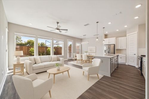10961 Hewitt Cliff Ln, Houston, TX, 77043-2128 | Card Image