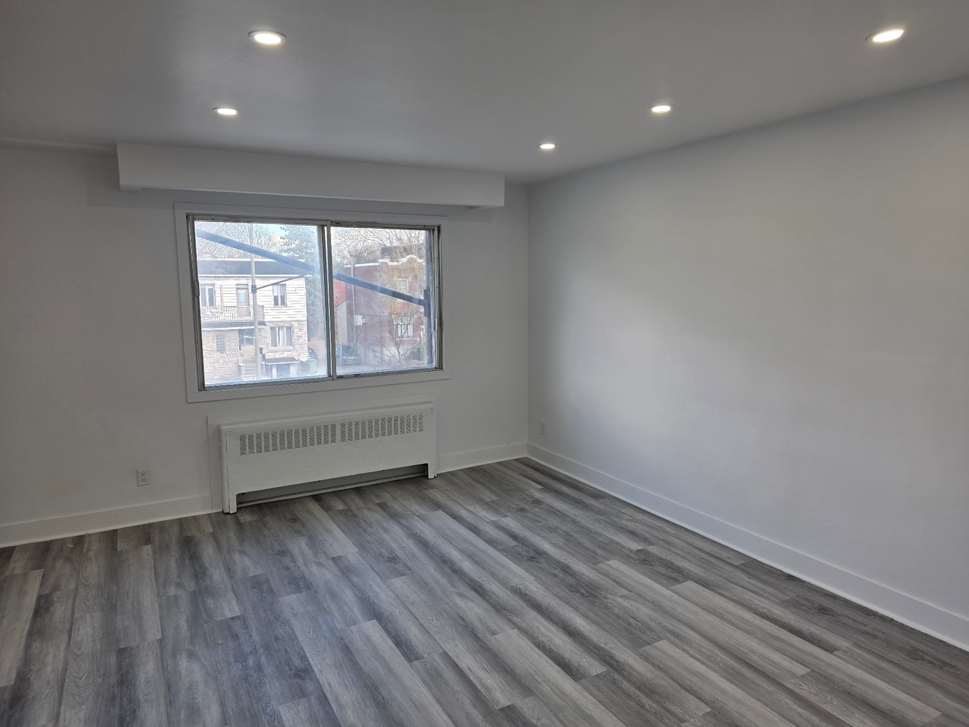 Residential Lease in Montréal (Ahuntsic-Cartierville) 2