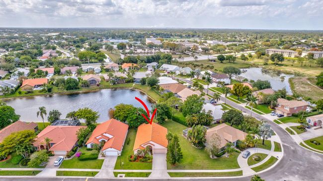 2445 Stonegate Dr, House other with 3 bedrooms, 2 bathrooms and null parking in Wellington FL | Image 35