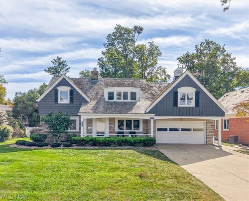 20716 Edgecliff Drive, Euclid, OH, 44123 | Card Image