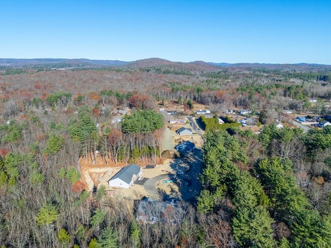 6 - 6 Nicols Way, Condo with 2 bedrooms, 2 bathrooms and 2 parking in Easthampton MA | Image 28