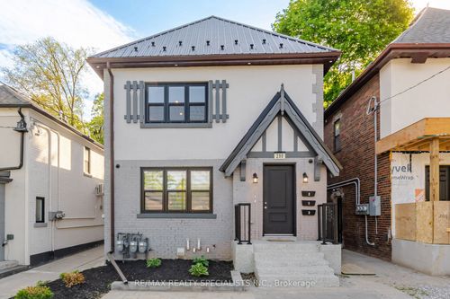 298 S Kingsway, Toronto, ON, M6S3T9 | Card Image