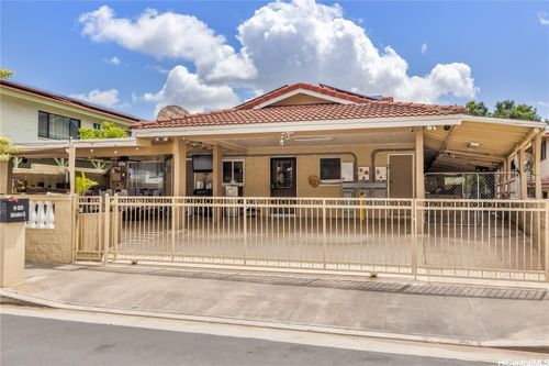 94-1090 Kuhaulua St, Waipahu, HI, 96797-2850 | Card Image