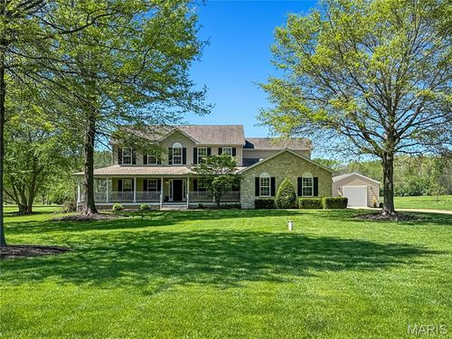 18 Forest Hills Dr, Washington, MO, 63090-5600 | Card Image