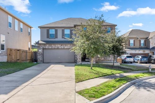 6713 Ondantra Bnd, Austin, TX, 78744-8302 | Card Image