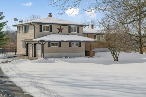 16 Schaaf Rd, Bloomsbury, NJ, 08804-3319 | Card Image