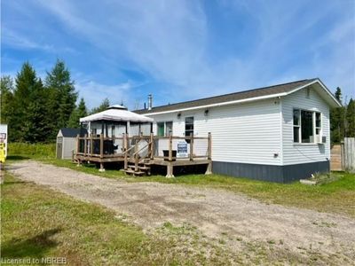 34C - 5887 Highway 11 N, House other with 2 bedrooms, 1 bathrooms and 2 parking in North Bay ON | Image 1