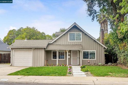 1337 Cape Cod Way, Concord, CA, 94521-2603 | Card Image