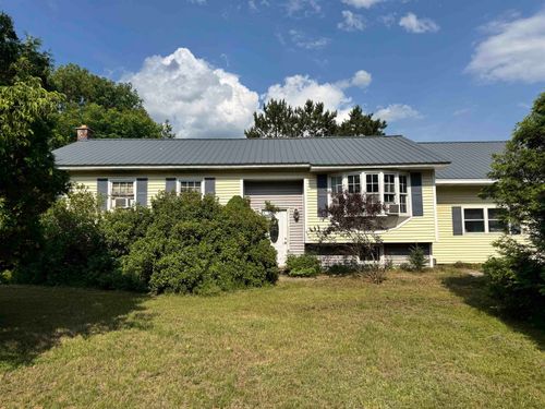 11 Mountain View Rd, Stratford, NH, 03590-4113 | Card Image