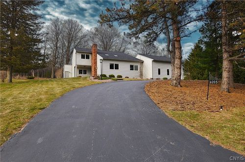 6205 Keystone Way, Jamesville, NY, 13078-9705 | Card Image