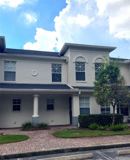 9544 Charlesberg Dr, TAMPA, FL, 33635-1636 | Card Image