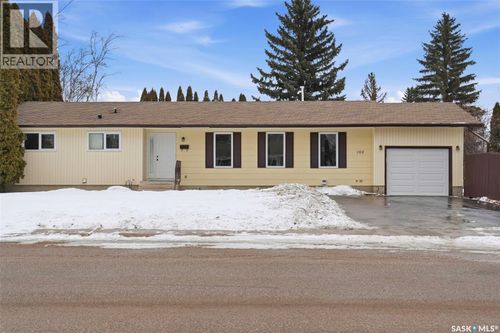 102 Dore Cres, Saskatoon, SK, S7K4X7 | Card Image