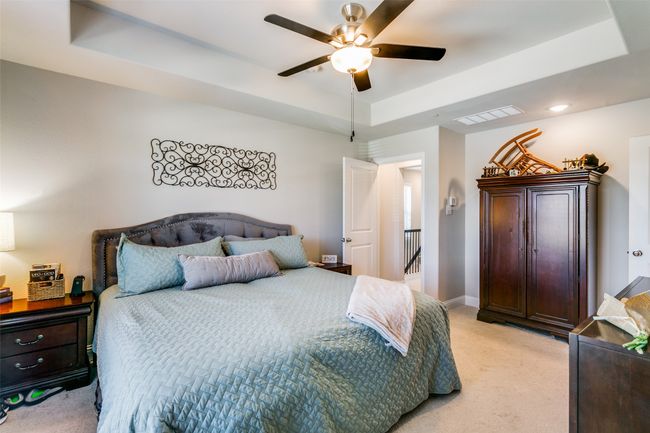 1052 Foxglove Dr, Townhouse with 3 bedrooms, 3 bathrooms and null parking in Carrollton TX | Image 16
