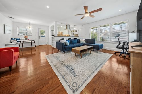 8-2301 Lawnmont Ave, Austin, TX, 78756-1939 | Card Image