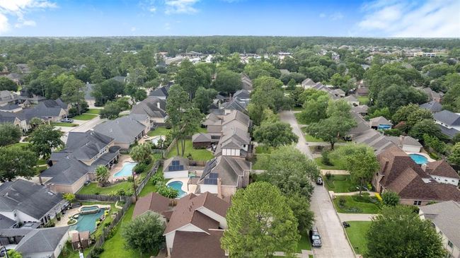 16611 Brenton Oaks Dr, House other with 4 bedrooms, 3 bathrooms and 2 parking in Spring TX | Image 35