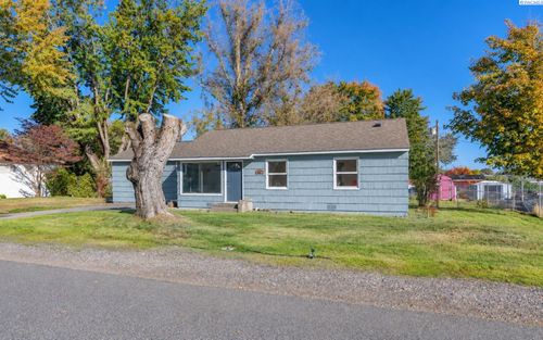 509 S Johnson St, Kennewick, WA, 99336-4607 | Card Image
