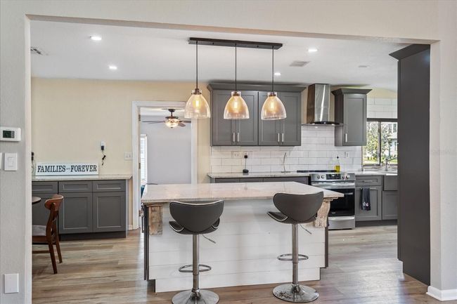 1736 Fairview Shores Dr, House other with 4 bedrooms, 3 bathrooms and null parking in ORLANDO FL | Image 8