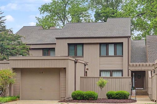 119 Harrops Gln, Williamsburg, VA, 23185-5598 | Card Image