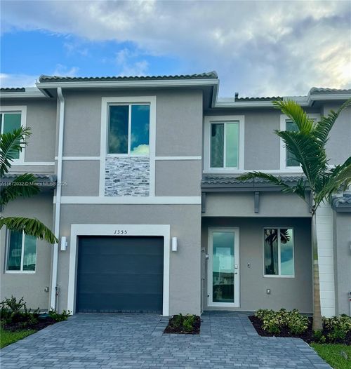 0-1355 Se 7th Ter, HOMESTEAD, FL, 33034-3461 | Card Image