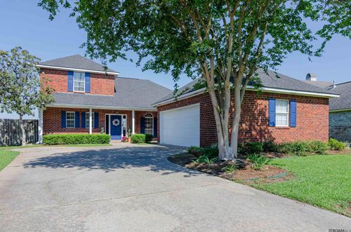 18424 Lakehaven Ct, Baton Rouge, LA, 70817-7587 | Card Image