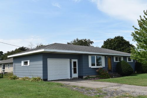 519 N 13th St, Osage, IA, 50461-1809 | Card Image